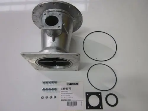 Mischventuri aus Metall mit Anschlussflansch, einschließlich Gummidichtungen und Schrauben. Produktinformation von Remeha sichtbar.